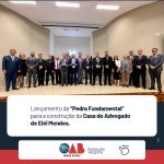 Autoridades participam do lançamento da “Pedra Fundamental” para a construção da Casa do Advogado de Elói Mendes